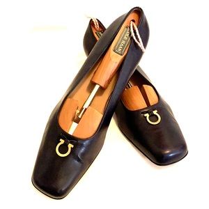 Navy Ferragamo pump with 2 inch stacked heel!New!